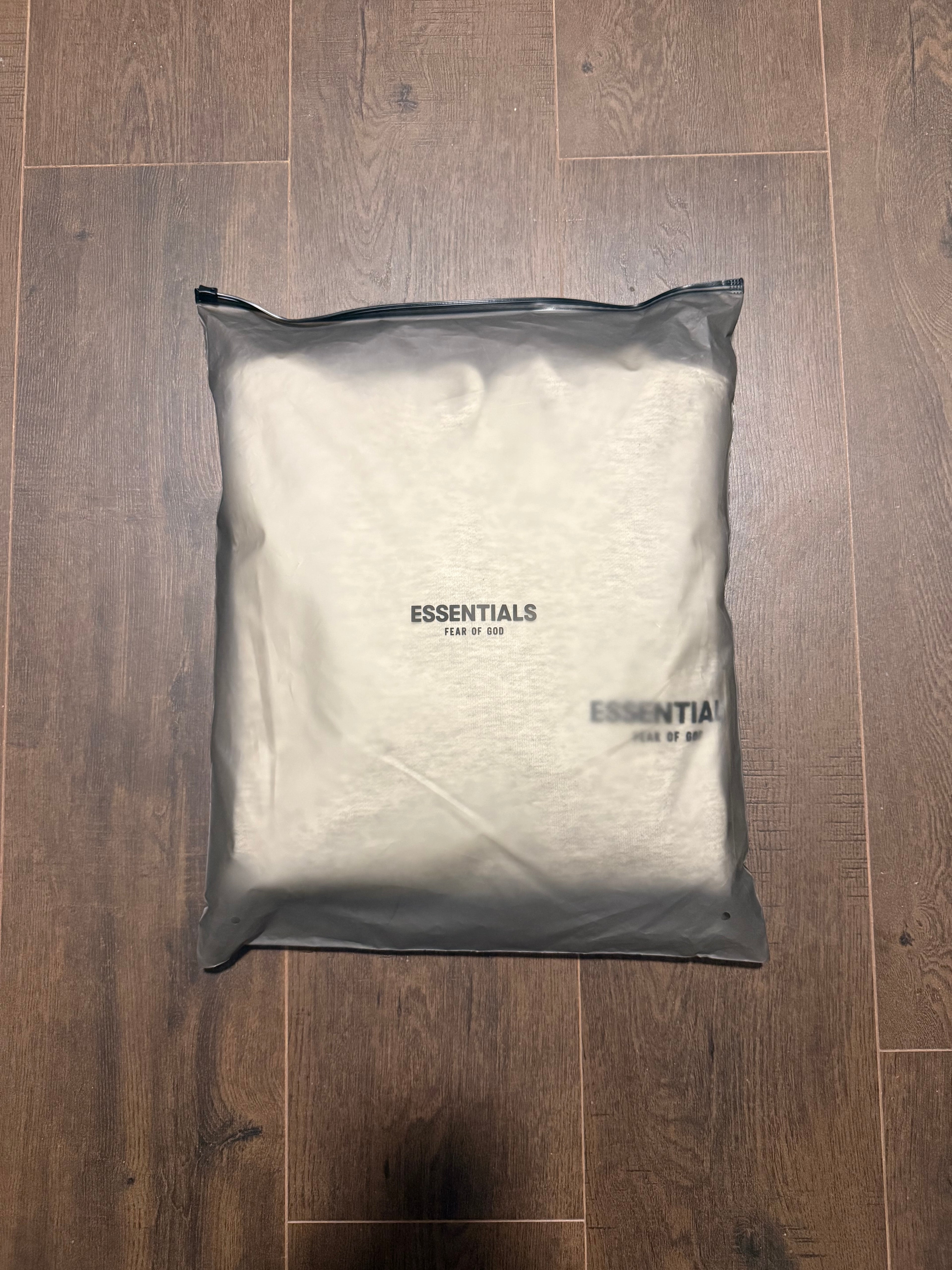 Essential light oat hoodie
